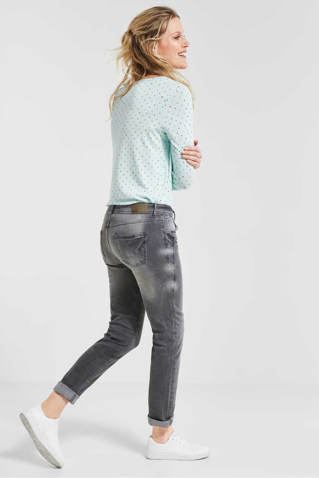 Denim Apparel Manufacturer